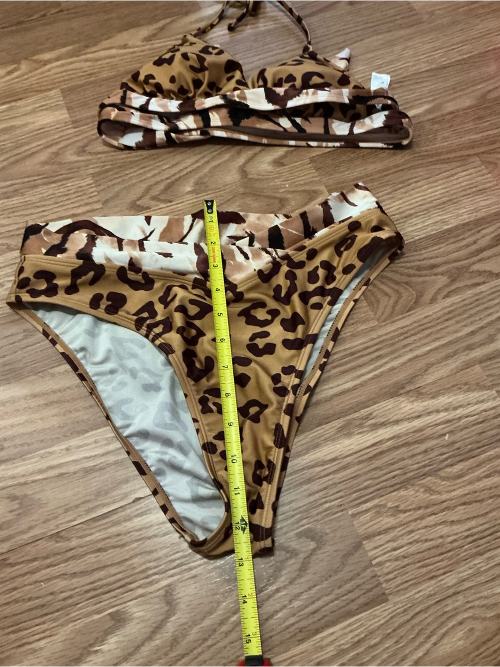 CUPSHE Jungle Cheetah Wrap Triangle Bikini Set Size Medium - Picture 3 of 7
